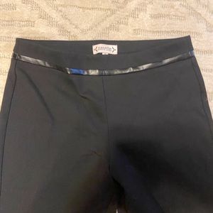 Nanette black leggings. Size medium.